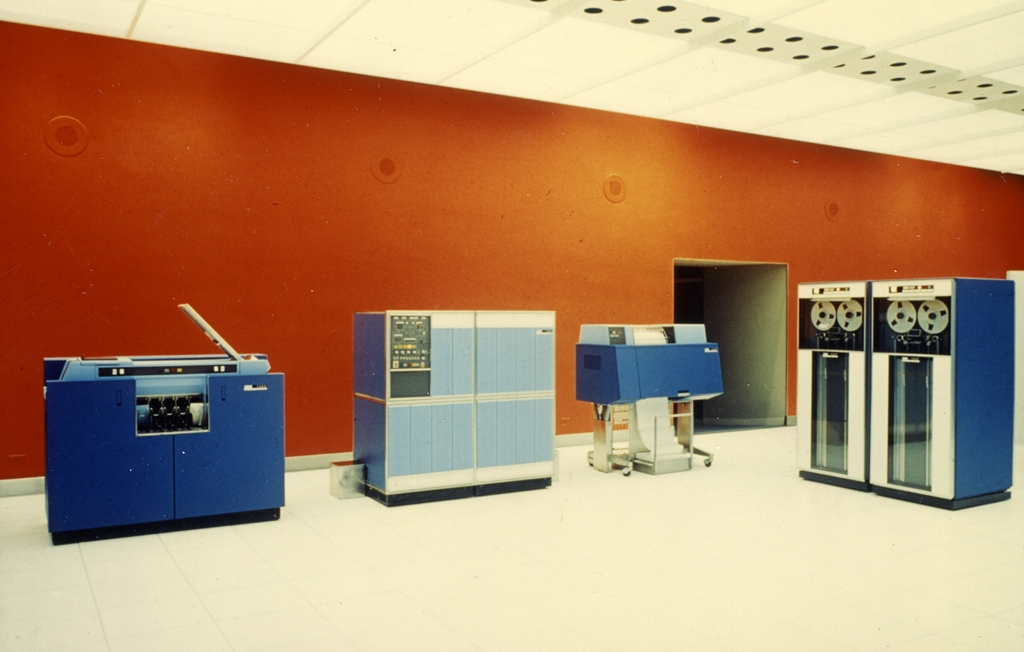 IBM1401_729TapeSystem_COLOR